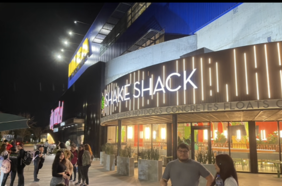 Shake Shack en Via Viva Zapopan